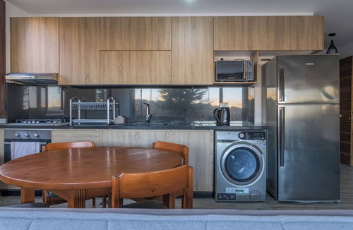 Kfardebian Apartment | Flake fall