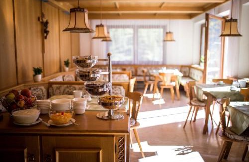 Tux House | Frühstückspension Christina