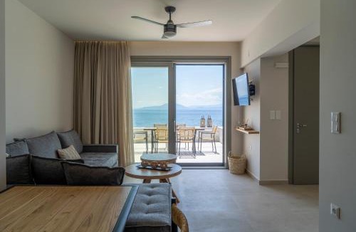 Kato Gatzea House | Gatzeas Blue