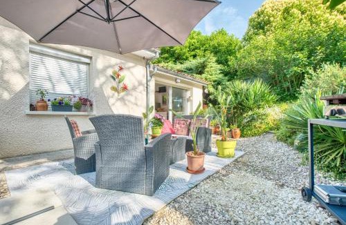 Riberac Apartment | Gite L'oiseau Du Paradis