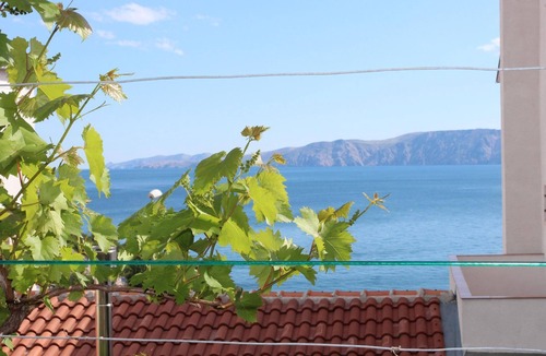 Novi Vinodolski House | holiday flat "Mihaljevic Tatjana"