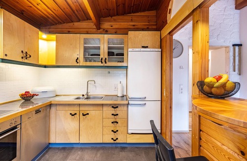 Starzach House | Holiday Home 'La Casa Holzwiesen' with Private Terrace, Private Garden and Wi-Fi