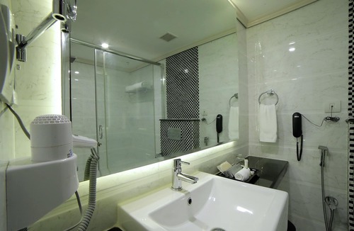 Neyyattinkara Hotel | Hotel Port Palace Kovalam