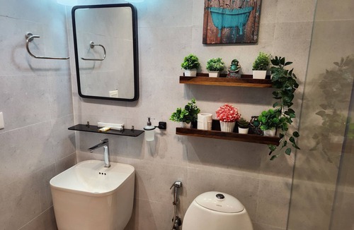 Devikolam Bed & Breakfast | Kacholam Serviced Villa