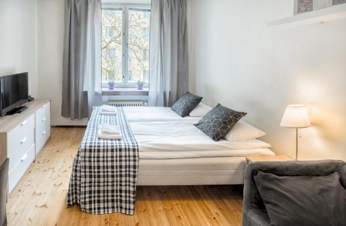 Etu-Toolo Apartment | Kotimaailma Helsinki - Runeberginkatu 17