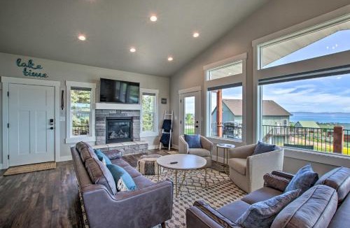 Sweetwater House | Lake-View Escape with Private Beach Resort Access!