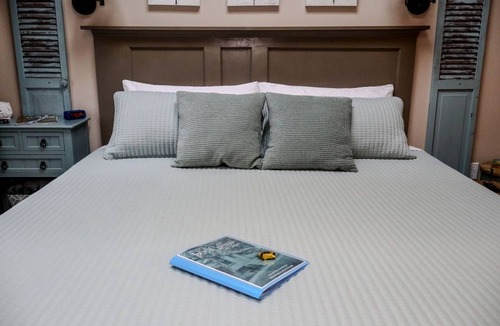 Logan Cabin | Lodge ∙ 1 bedroom ∙ 2 guests