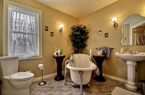 North Dundas Cabin | Lodge ∙ 1 bedroom ∙ 2 guests