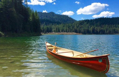 Columbia Falls House | Log Cabin on Spoon Lake Near Glacier National Park