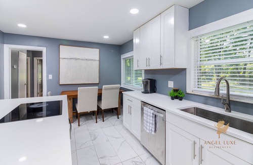 Rochester Hills House | Lux 1 level 1800sqf, close to downtown Rochester, Royal Oak, Birmingham, Detroit