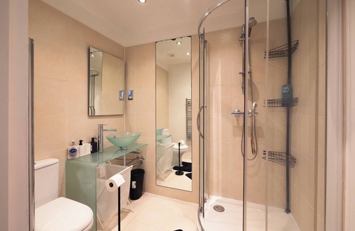 Belsize Apartment | Luxury Apartment Short Lets & Serviced Accommodation Swiss Cottage/Belsize Park