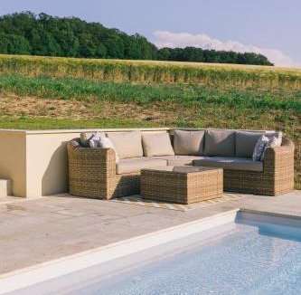 Saint-Romain-le-Preux Bed & Breakfast | Maison d'hôtes le Prieuré du Preux