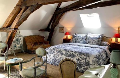 Taingy House | Manoir de La Croix Saint Louis "Luxury Guest House"