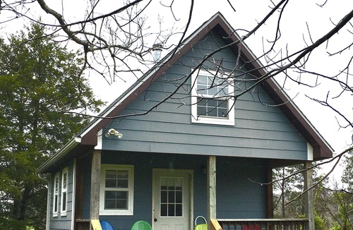 Fredericktown Cabin | Micro house cabin located near Silver Mines Recreation Area.