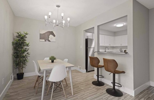 Rochester Apartment | Modern 2BR Retreat w/Pool & Gym | Near Downtown