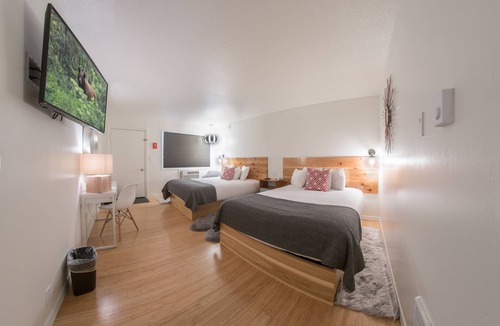 Moscow Hotel | Monarch Motel