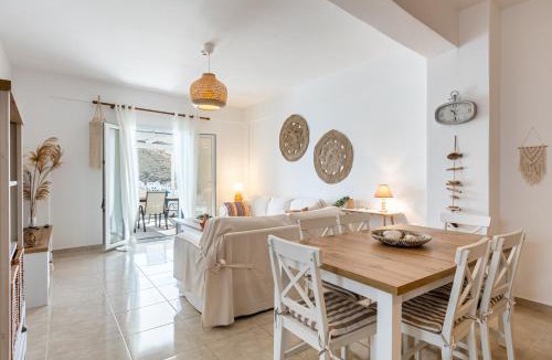 Merichas Apartment | My Kythnos House