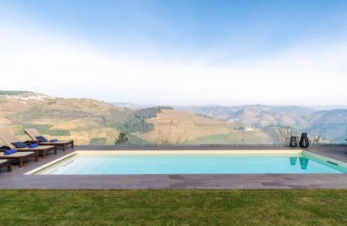 Gouvaes Villa | NEW! Lugar das Letras