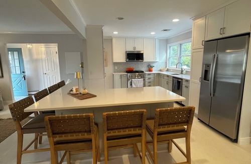 Southold House | “Paradise Found” - Walk to Private Beach & In-Ground Pool!