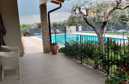 Bardolino Apartment | Pergola House 2 - Poolfront with parking space