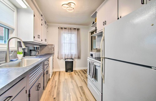 Normal House | Pet-Friendly Uptown Normal Home: Steps to ISU