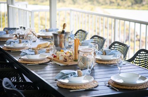 Shute Harbour House | Picturesque on Passage - Shute Harbour