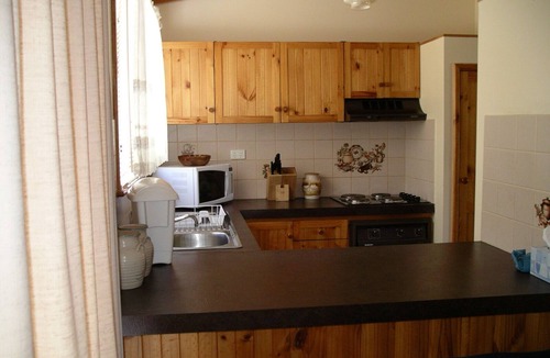 Preston Beach House | Preston Beach Coastal Serenity