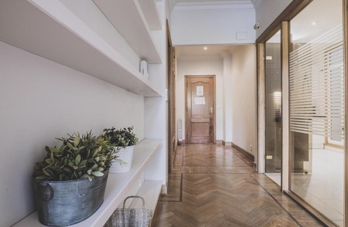 San Sebastian Centro Apartment | Prim Terrace - Local Rentss