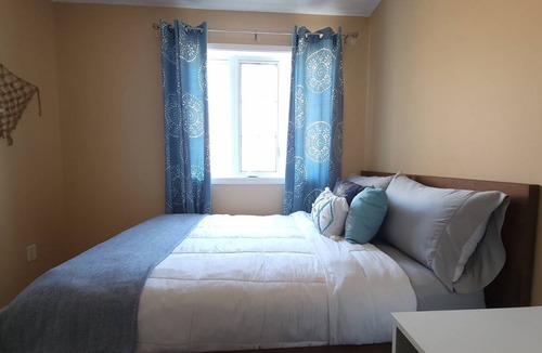 Aylmer Resort | Private room ∙ 2 guests