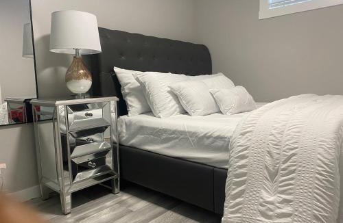 Symons Valley Apartment | Private one Bedroom Suite for Rent