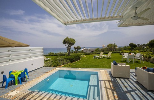 Pernera Villa | Protaras Seafront Villa Sirina Pearl
