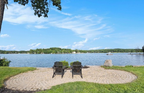Fenton House | ☀️ Relax & Chill on The Lake 🐠🚣‍♂️