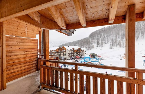 Les Orres Apartment | Residence Le Parc des Airelles * - 3 Rooms Duplex 10 People