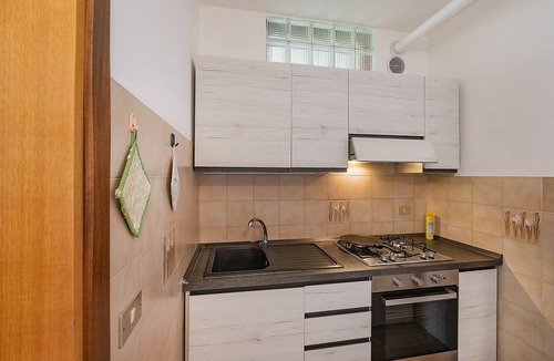 Bardolino Apartment | Residence San Zeno 3, Bardolino ,WI-FI, AC, park