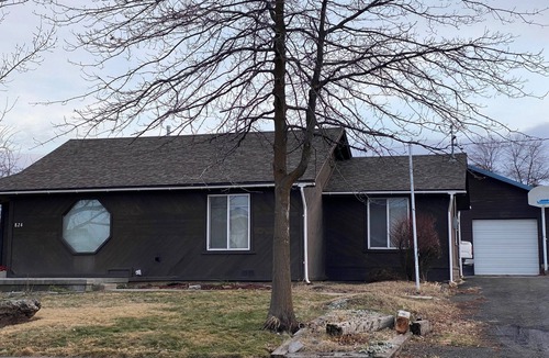 Grangeville House | Roomy, 3 bed room house on the South side of town!