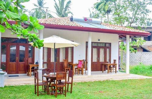 Dodanduwa Villa | Ruk Villa NO 1, Hikkaduwa, srilanka