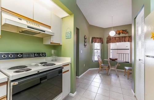 Trailer Estates Condo | Shorewalk 202/4625 - Bradenton-Condo 2 Bedroom/2 Bath, 5 miles from Anna.