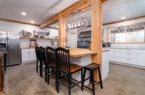 Idaho County Cabin | Spacious 11 Bdrm Lodge on edge of Clearwater Ntl Forest