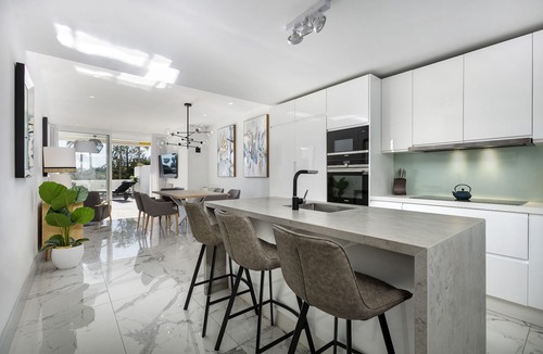 Guadalmina Apartment | Spectacular, luxurious apartment near the beach