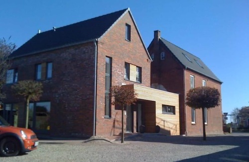 Niebuell Apartment | Studio for 2 persons + 2 children approx. 45 qm in Niebüll, Schleswig-Holstein (District of North Frisia)
