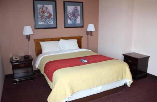 Chenoa Hotel | Super 8 by Wyndham Chenoa
