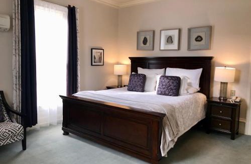 Wolfville Hotel | Tattingstone Inn