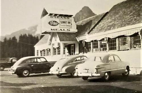 Snoqualmie Pass Hotel | The Summit Inn