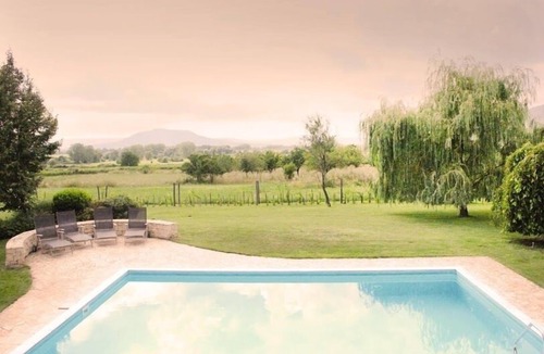 Kaptalantoti Villa | Tranquil villa in the Hungarian vinecountry