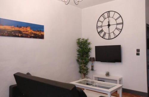 Bastide Saint-Louis Apartment | Un trésor en Bastide : 4/6 couchages