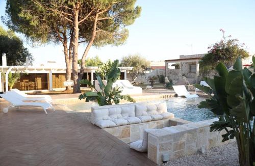 San Pietro in Bevagna Villa | Villa Zagara Pool e Sea