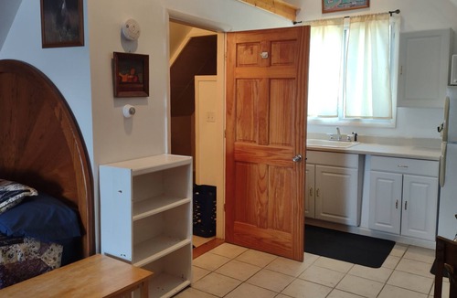 Fenton House | Water front Cabin with dock great fishing Lake Ponemah & Shiawassee river