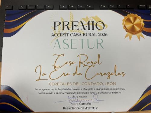 AT la Era de Cerezales del Condado