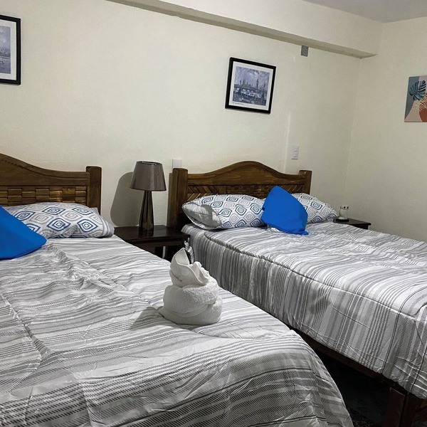 Casa Cecy . comfortable, centrally located, secure