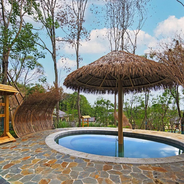 Howard Johnson Hot Springs Plaza Yinghuashan